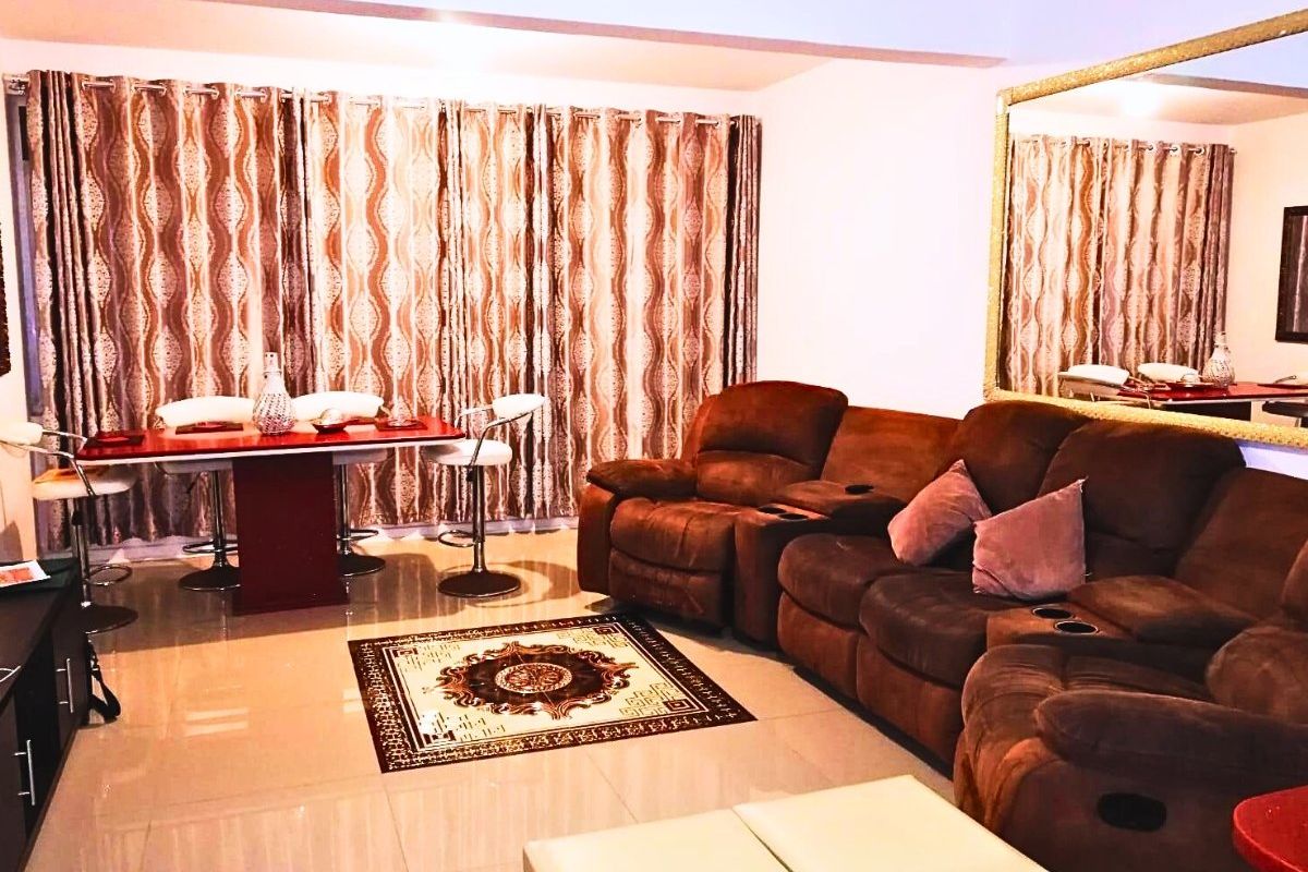 Fully Furnished 2-Bedroom Apartment in Durban North Beach – Minutes from the Golden Mile - Photo 4