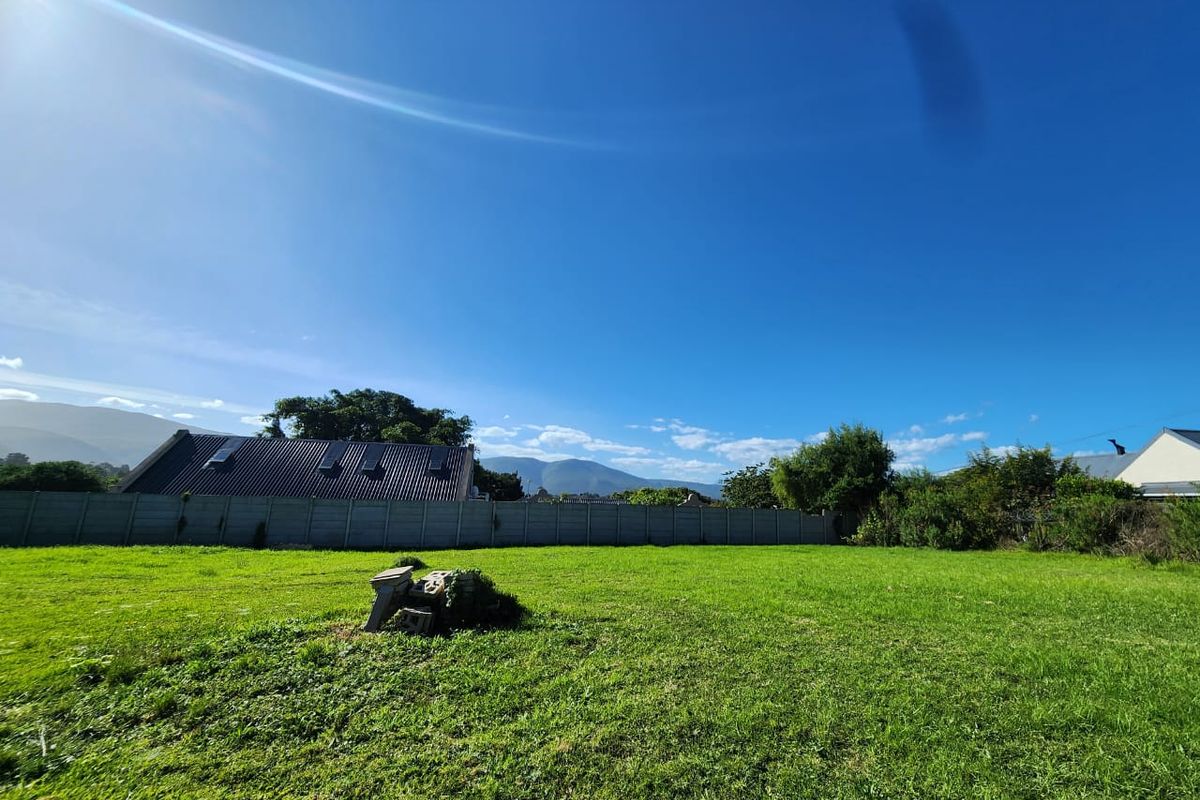 A Rare Gem - vacant land for sale in the Heart of Hoekwil. - Photo 3