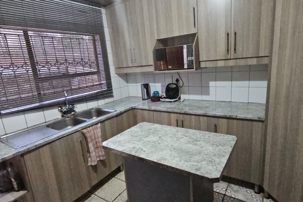 3 Bedroom house for Sale in Elim Waterval - Photo 2