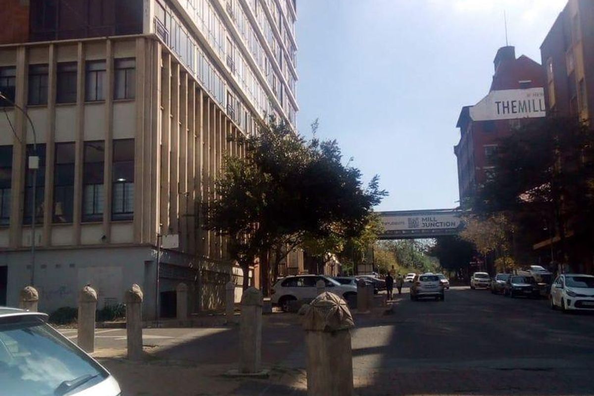 For Sale and Rent to Buy, and price reduced. - Photo 2