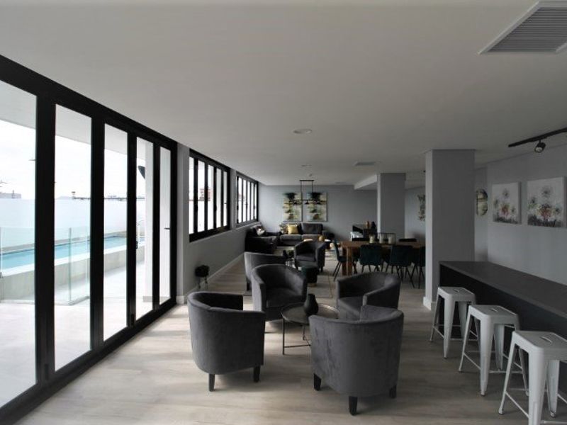 INNER CITY INVESTMENT WITH NO TRANSFER DUTY - Photo 4