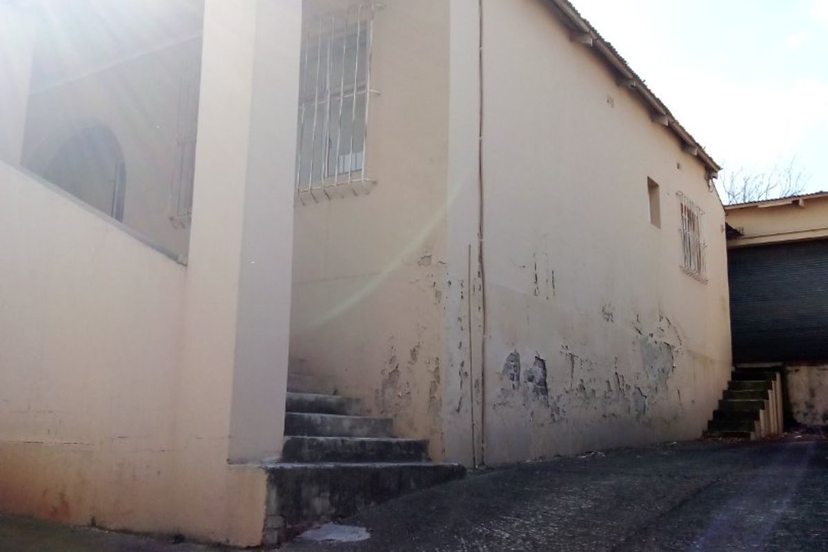 Commercial Property For Sale - Photo 3