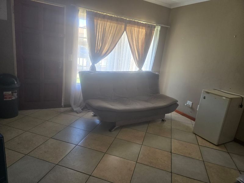 2 Bedroom ground floor apartment  - Photo 4