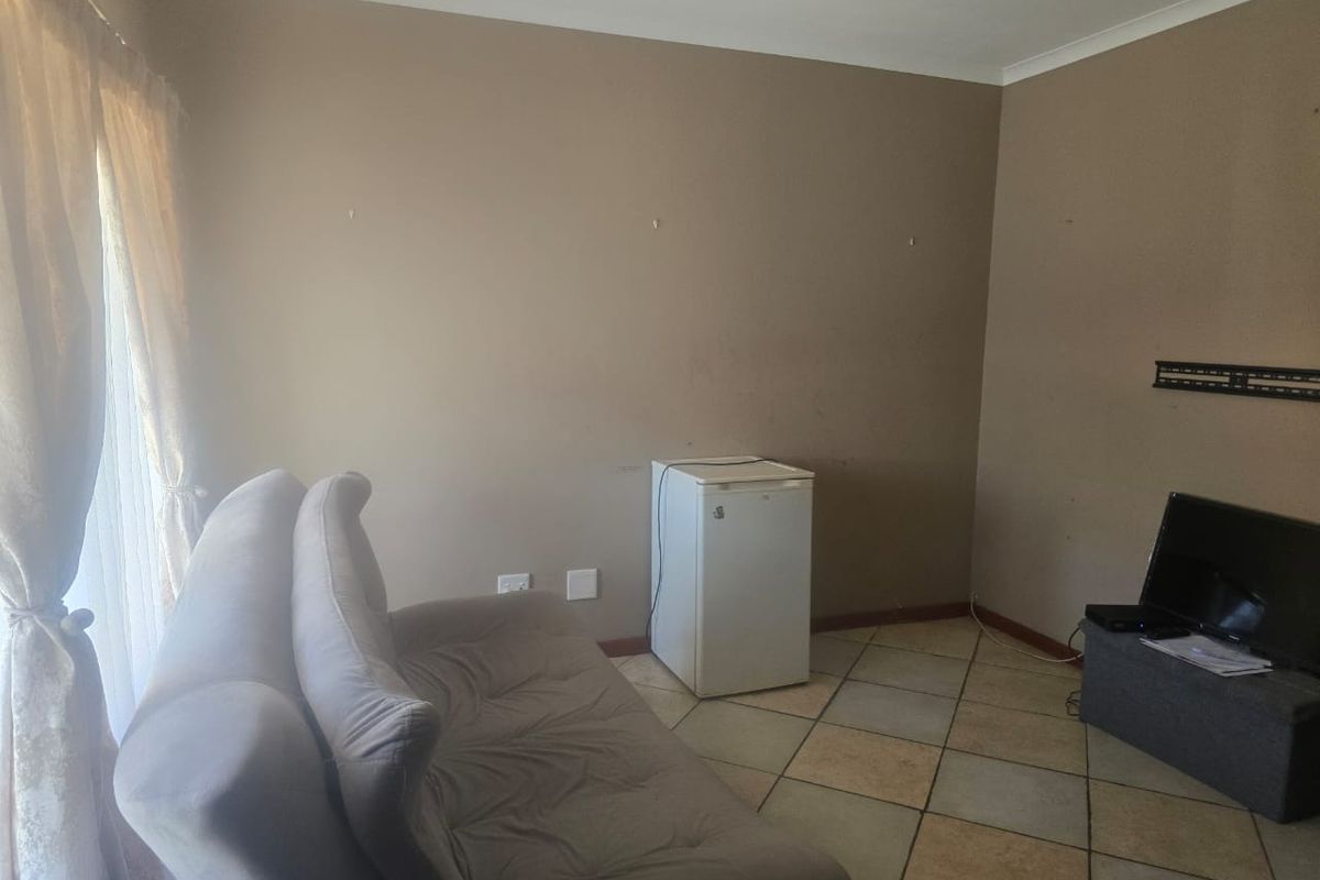 2 Bedroom ground floor apartment  - Photo 5