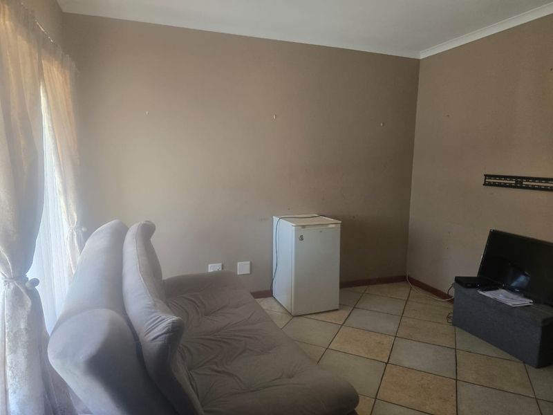 2 Bedroom ground floor apartment  - Photo 5