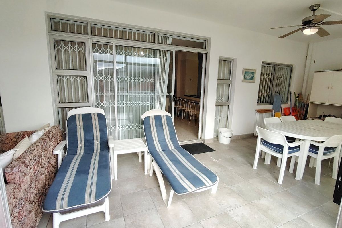 Eighteen steps to Coastal living at it's best.  - Photo 4