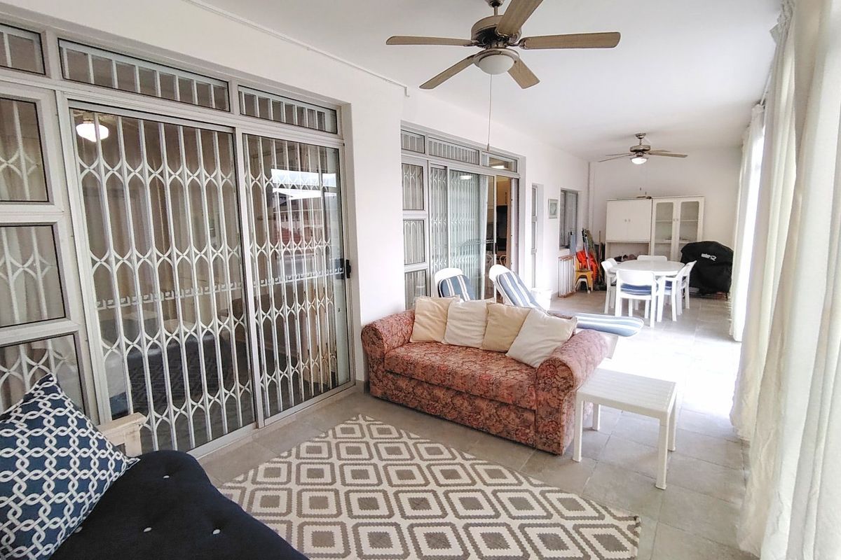 Eighteen steps to Coastal living at it's best.  - Photo 3