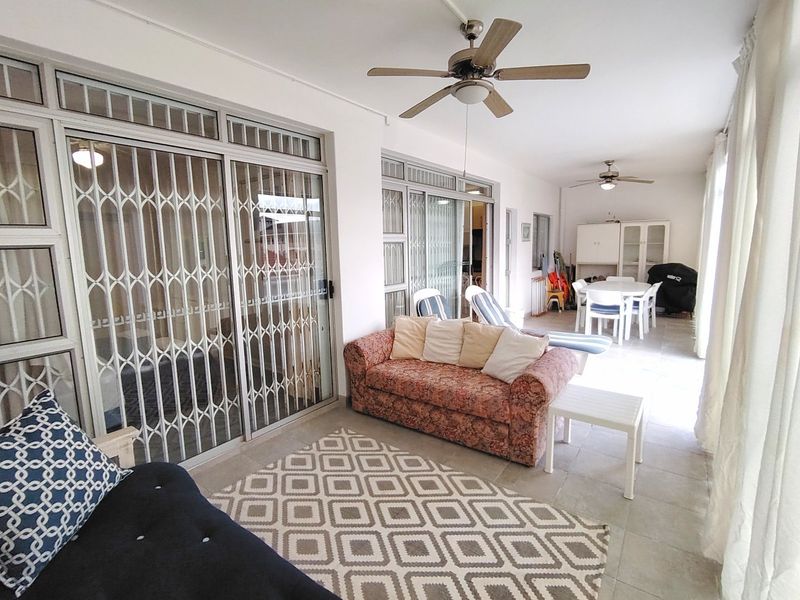 Eighteen steps to Coastal living at it's best.  - Photo 3