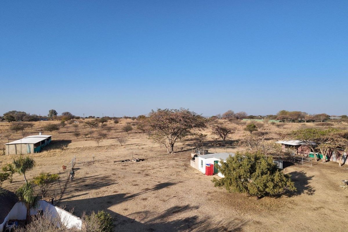 8.58ha Chicken & Cattle farm, in Grootvlei for only R19.94/m2 - Photo 5