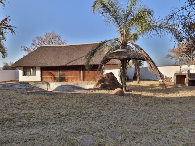 8.58ha Chicken & Cattle farm, in Grootvlei for only R19.94/m2 - Photo 8