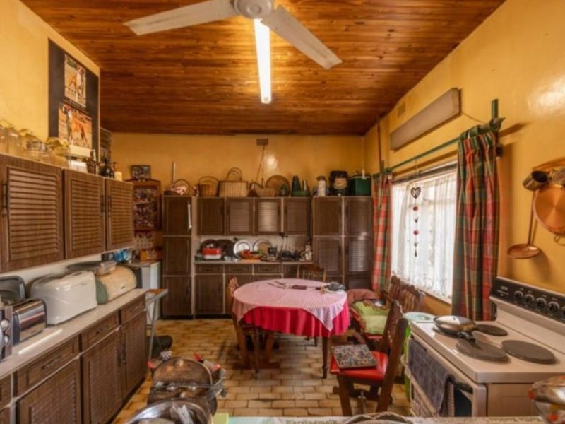 Off-Grid Bushveld Bliss with Solar, Boreholes & Space to Grow — Just 30km from Annlin - Photo 9