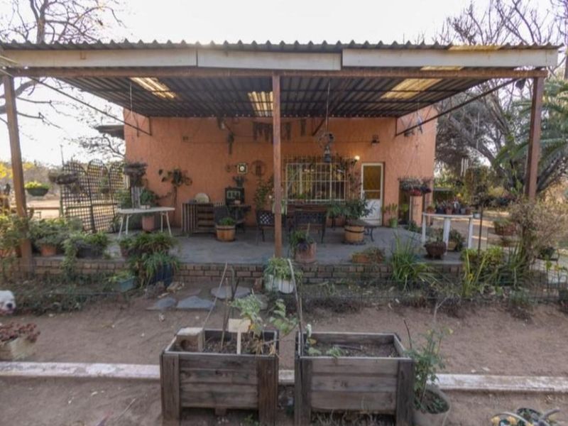 Off-Grid Bushveld Bliss with Solar, Boreholes & Space to Grow — Just 30km from Annlin - Photo 5