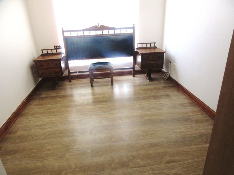 Groenkloof Reebok offers the best of two worlds. Drastically reduced price! - Photo 8