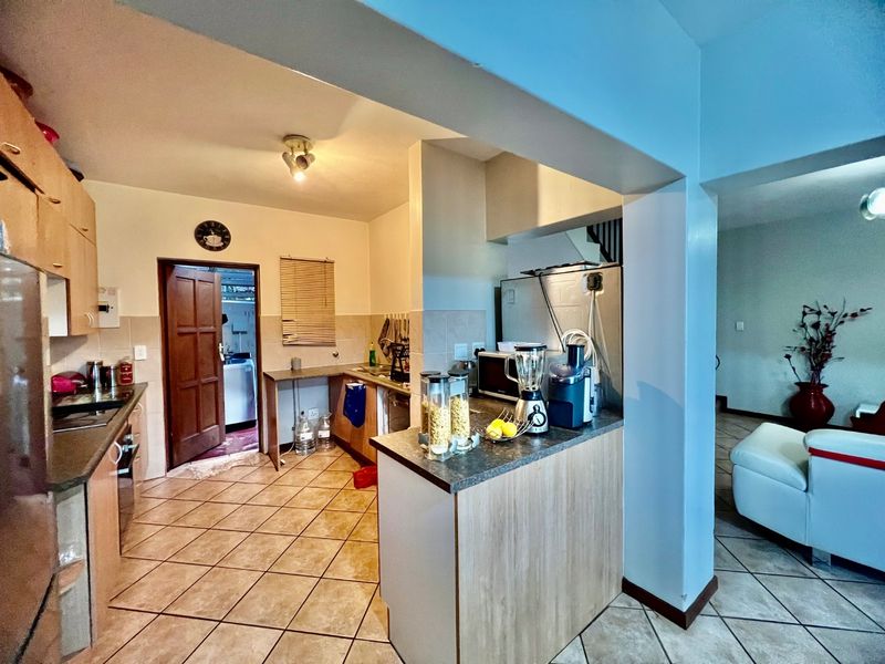 Charming 3-Bedroom Home in La Montagne – Perfect Lock-Up-And-Go - Photo 8