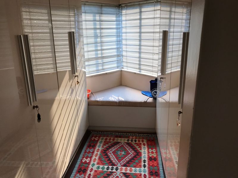 Luxury, Elegance and Prestige Your Dream Home           - Photo 10