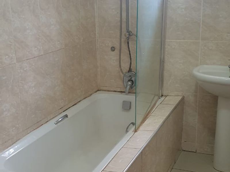 House for Sale in Thohoyandou M - Photo 4