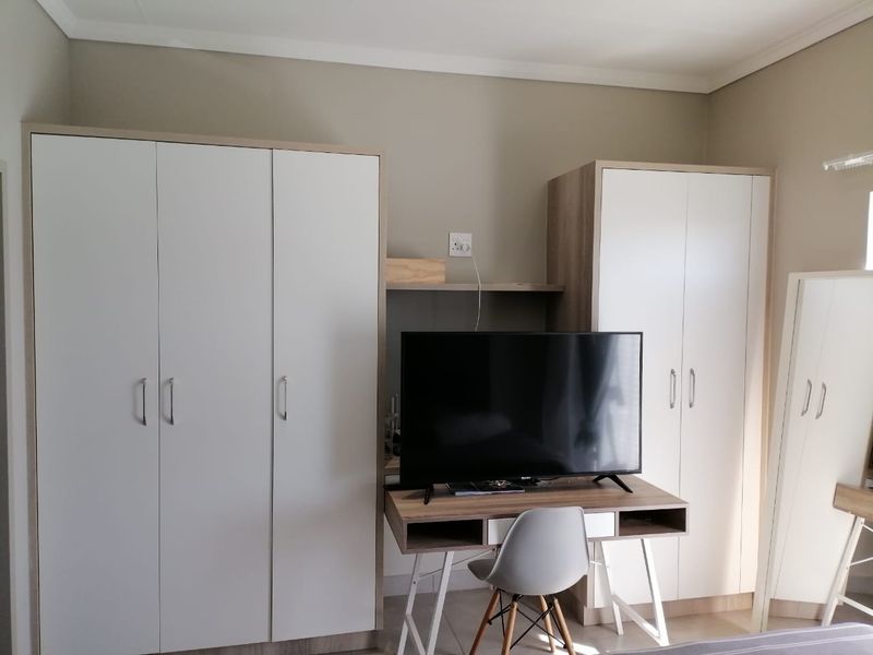 Beautiful 3 bed and 2.5 bath  house to let   - Photo 4