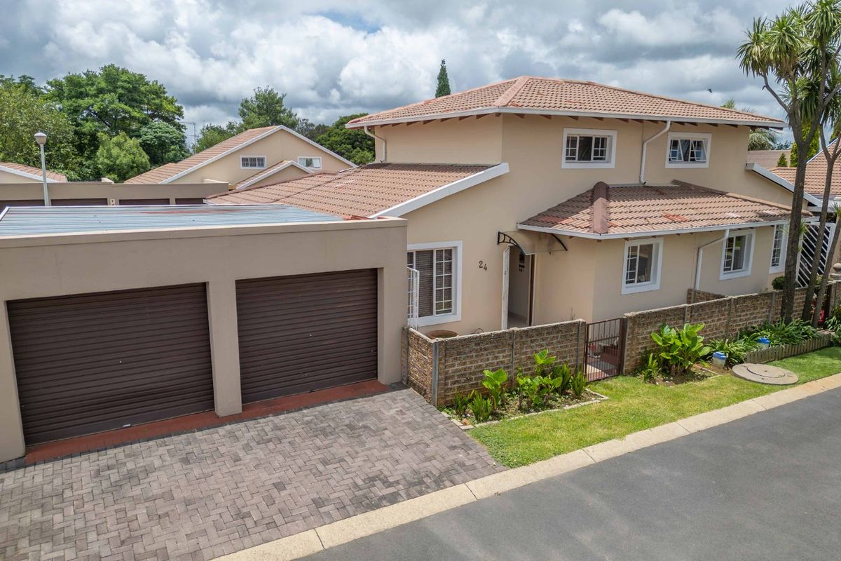 Discover Modern Elegance in the Heart of Edenglen - Photo 3