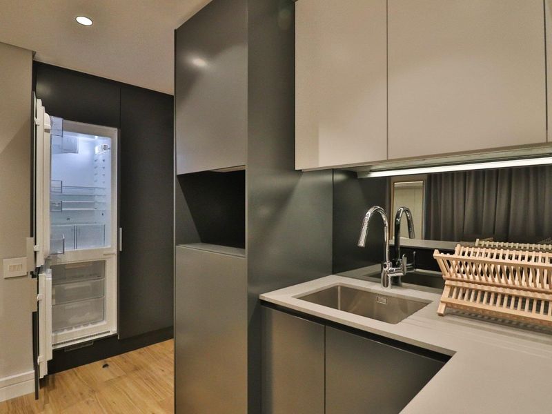 FULLY FURNISHED STUDIO APARTMENT FOR SALE - Photo 8