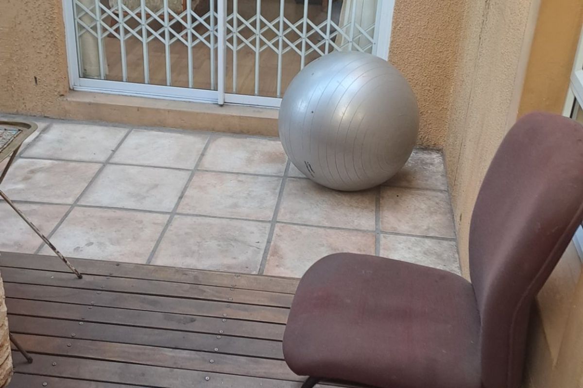 HOUSE FOR SALE SUMMERGREENS - Photo 5