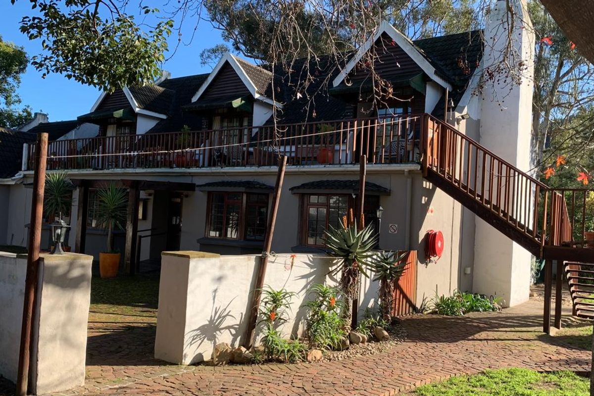 The Sedgefield Arms – A Rare Investment in the Heart of the Village - Photo 4