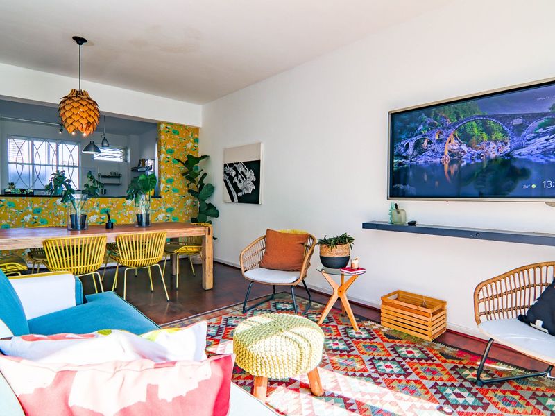 This gorgeous 3 bedroom corner unit is in a league of its own...  - Photo 5