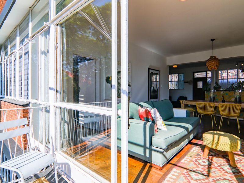 This gorgeous 3 bedroom corner unit is in a league of its own...  - Photo 10