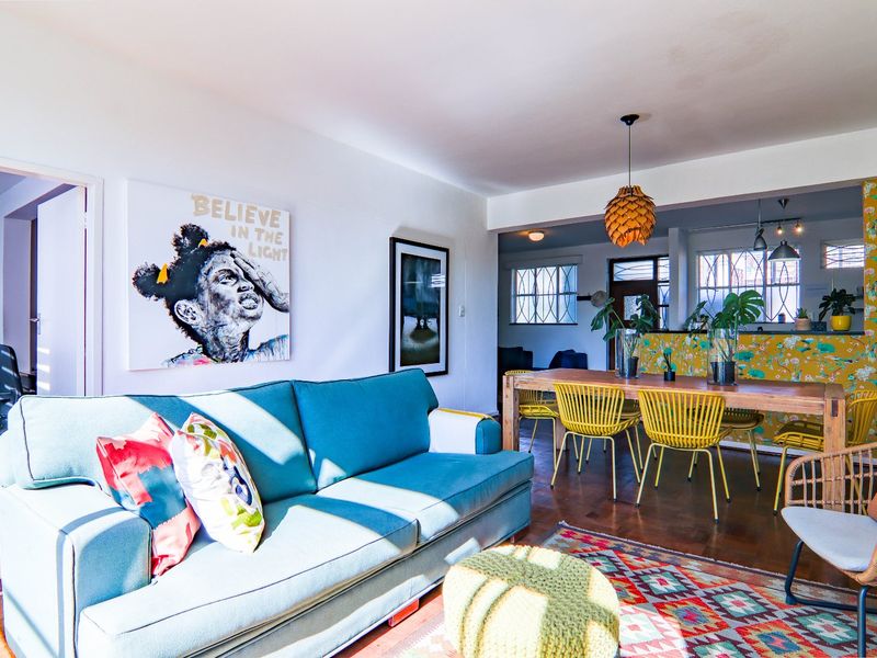 This gorgeous 3 bedroom corner unit is in a league of its own...  - Photo 2