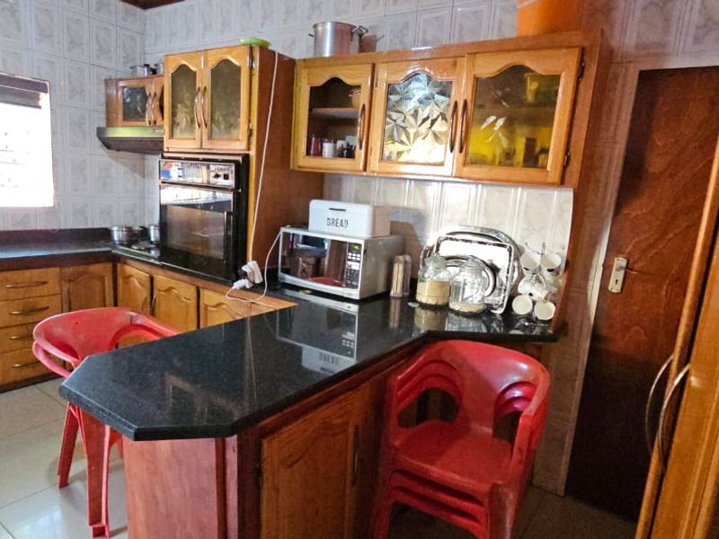 4  Bedroom  house  for Sale in  Thohoyandou Q - Photo 3