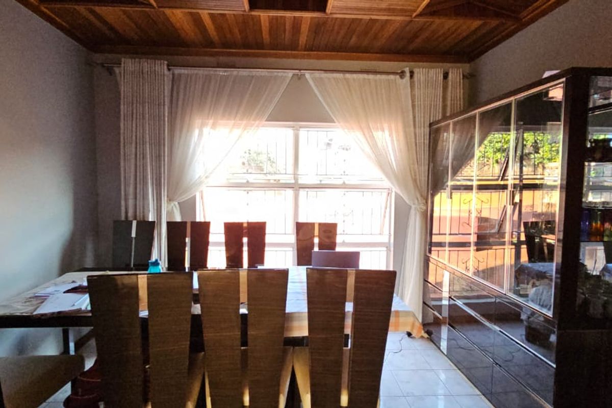 4  Bedroom  house  for Sale in  Thohoyandou Q - Photo 5