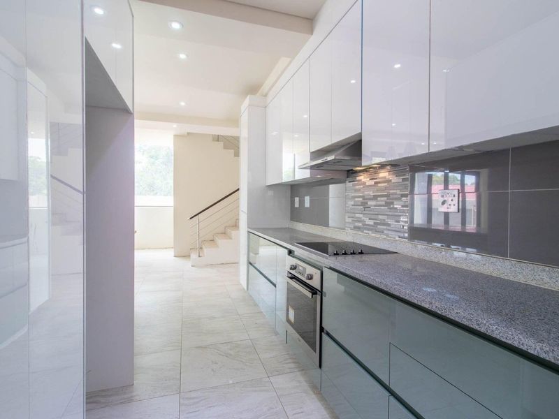 BRAND NEW DEVELOPMENT FOR SALE IN BEDFORDVIEW - Photo 4