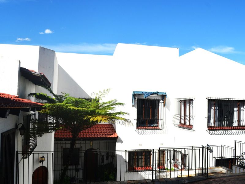 5 Bedroom Residence For Sale in Hillel Avenue, Northcliff - Photo 5