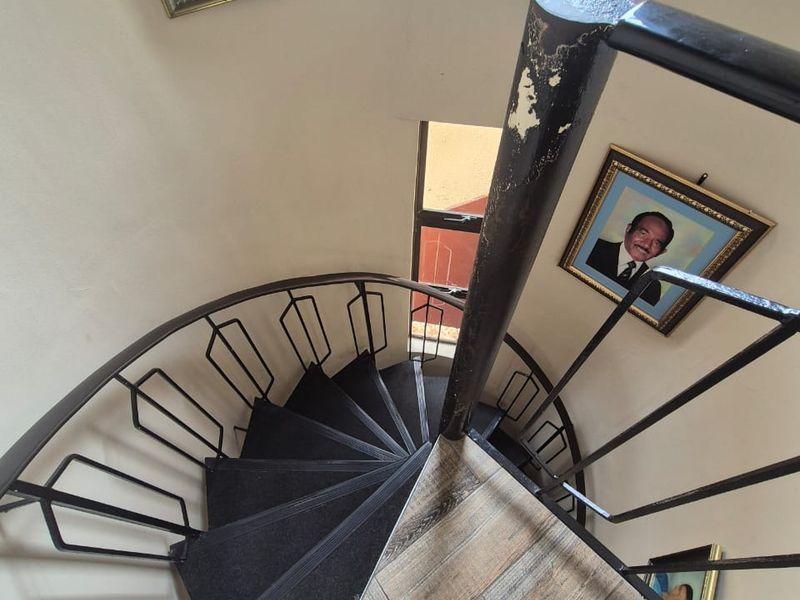 5 Bedroom House for sale in Mobeni Heights - Photo 5