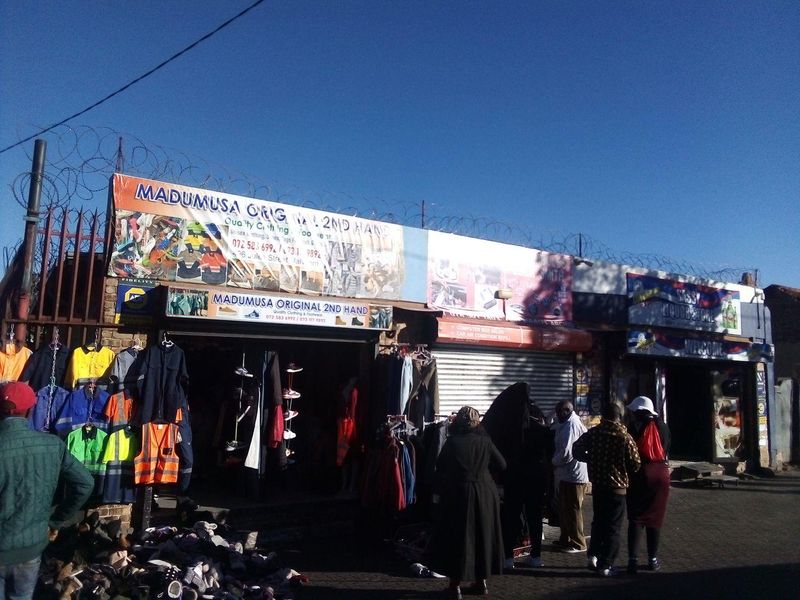 Excellent return on investment(ROI), Business and located close to Shoprite, including liquor license  - Photo 9