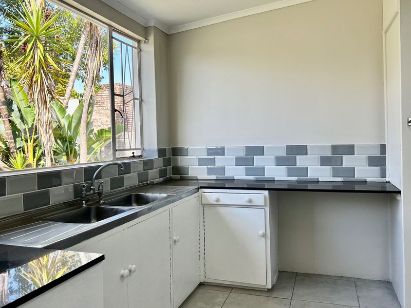 HERITAGE CHARM MEETS MODERN BUSINESS POTENTIAL - Photo 7