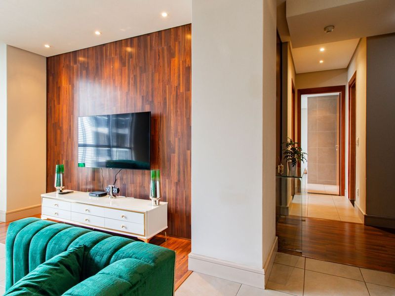 2 BEDROOM APARTMENT FOR SALE AT BEDFORD - Photo 9