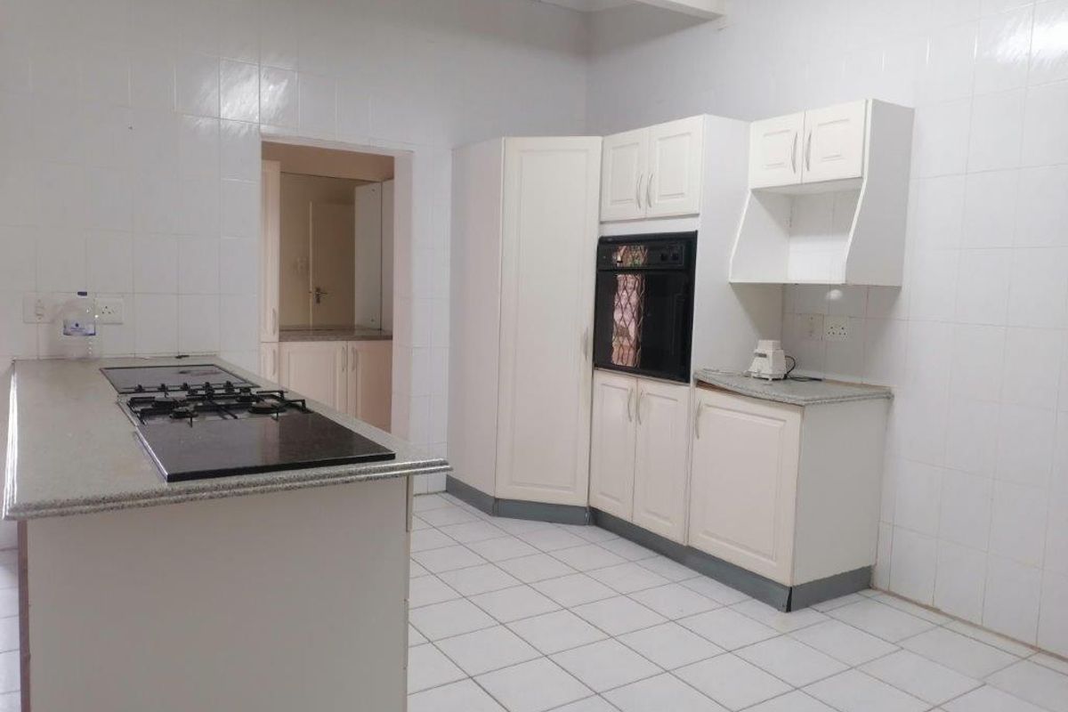 Ideally Situated Home In Port Shepstone  - Photo 4