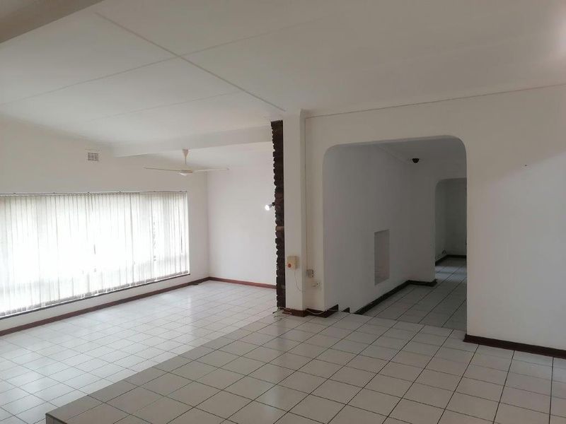 Ideally Situated Home In Port Shepstone  - Photo 5