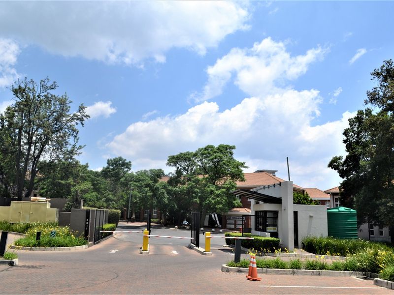 Prime Grade Office Suite For Sale/To Let in Chislehurston   - Photo 4