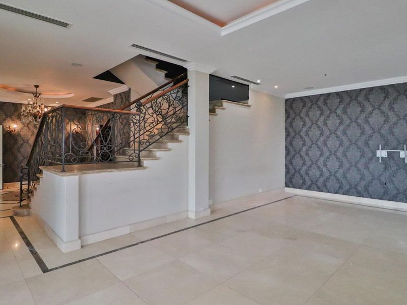 CALLING ALL INVESTORS FOR THE MOST EXCLUSIVE PENTHOUSE IN AFRICA - Photo 9