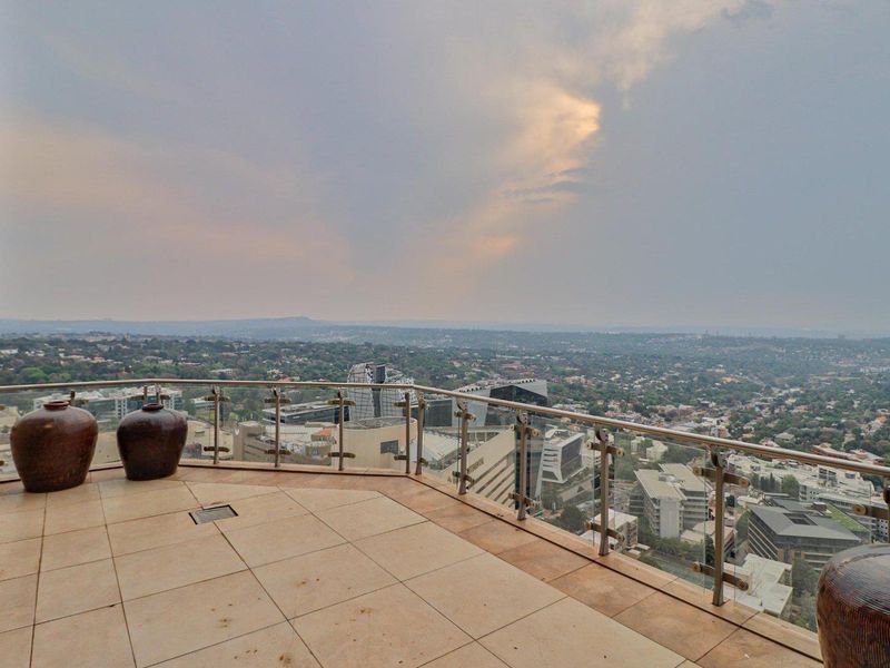 CALLING ALL INVESTORS FOR THE MOST EXCLUSIVE PENTHOUSE IN AFRICA - Photo 2