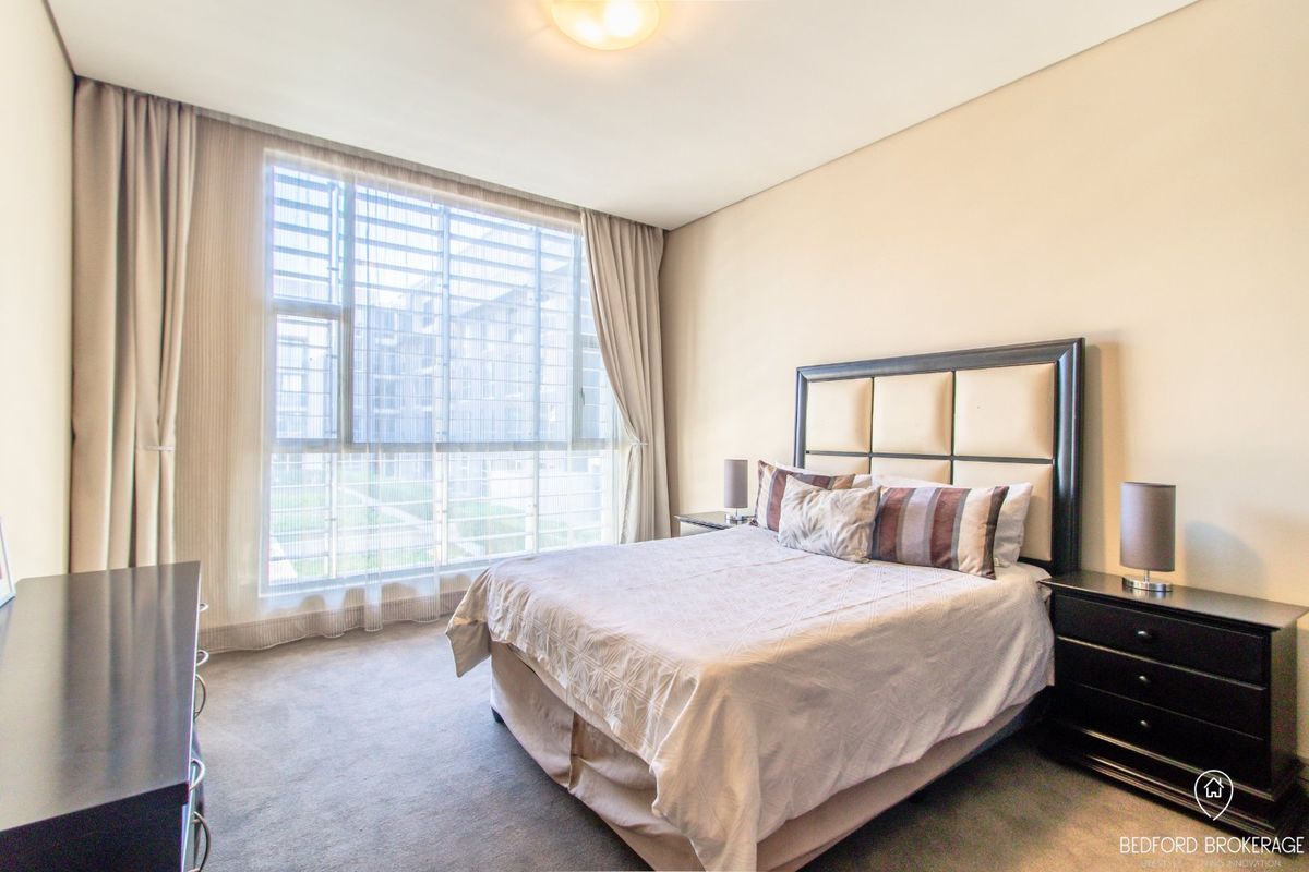 2 Bed 2 Bath For Sale in Bedfordview - Photo 5