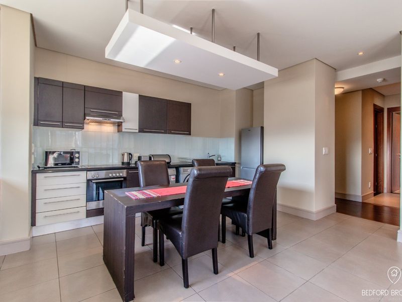 2 Bed 2 Bath For Sale in Bedfordview - Photo 2