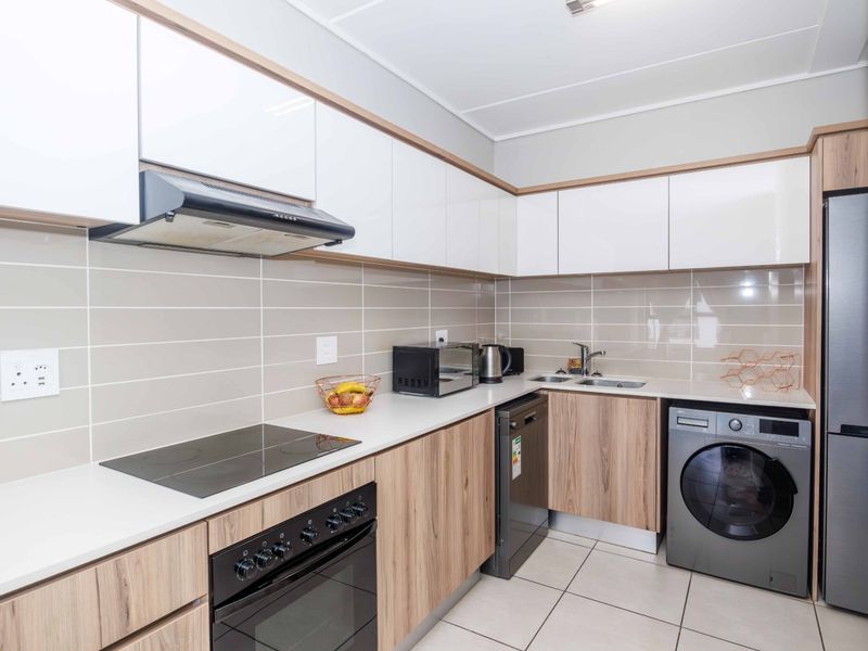 Stylish 1-Bedroom Apartment for Sale in The Reid, Linbro Park, Sandton - Photo 9