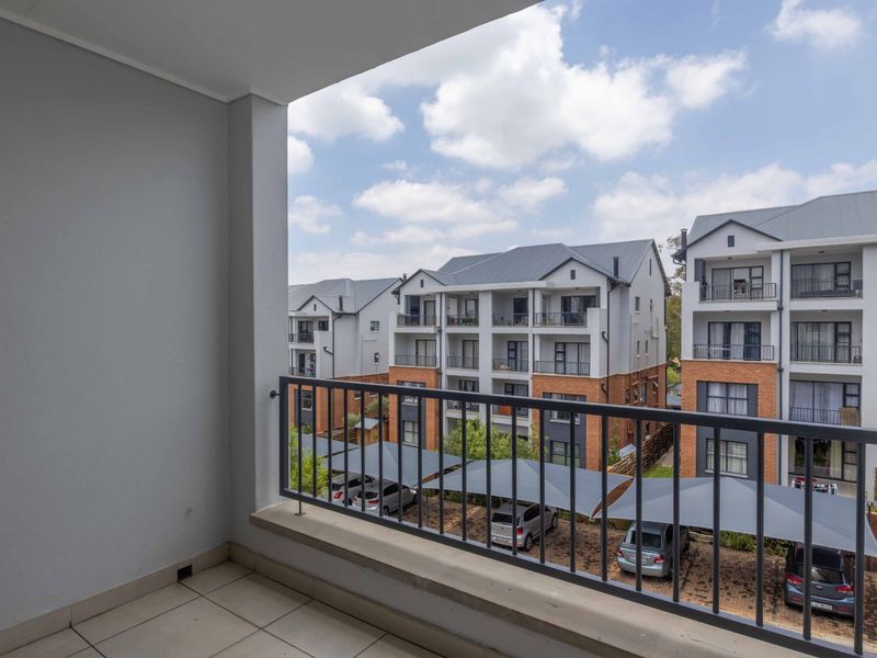 Stylish 1-Bedroom Apartment for Sale in The Reid, Linbro Park, Sandton - Photo 4