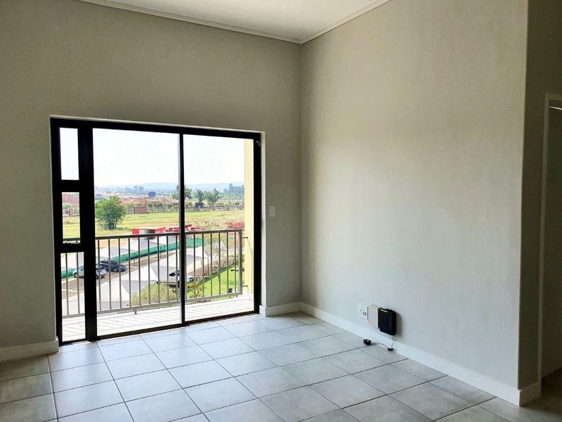 1 Bedroom Apartment / Flat for Sale in Greencreek Lifestlye Estate - Photo 8