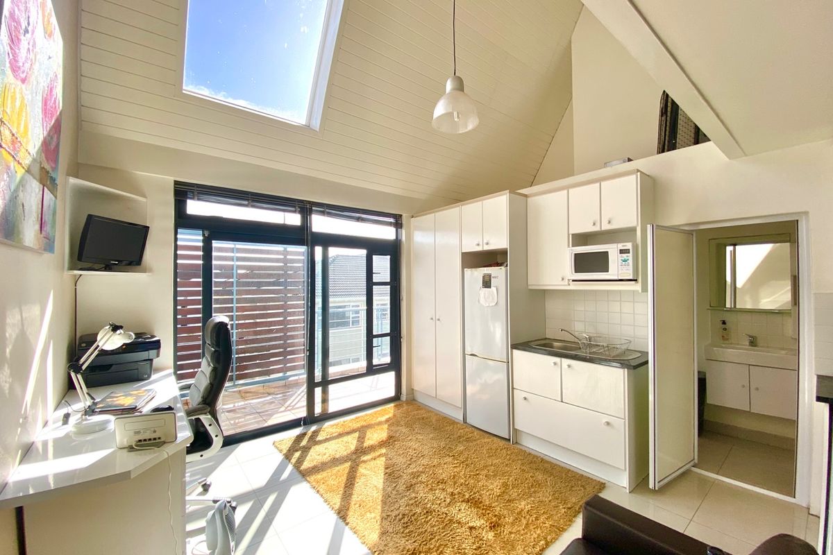 1 bedroom apartment - Photo 2