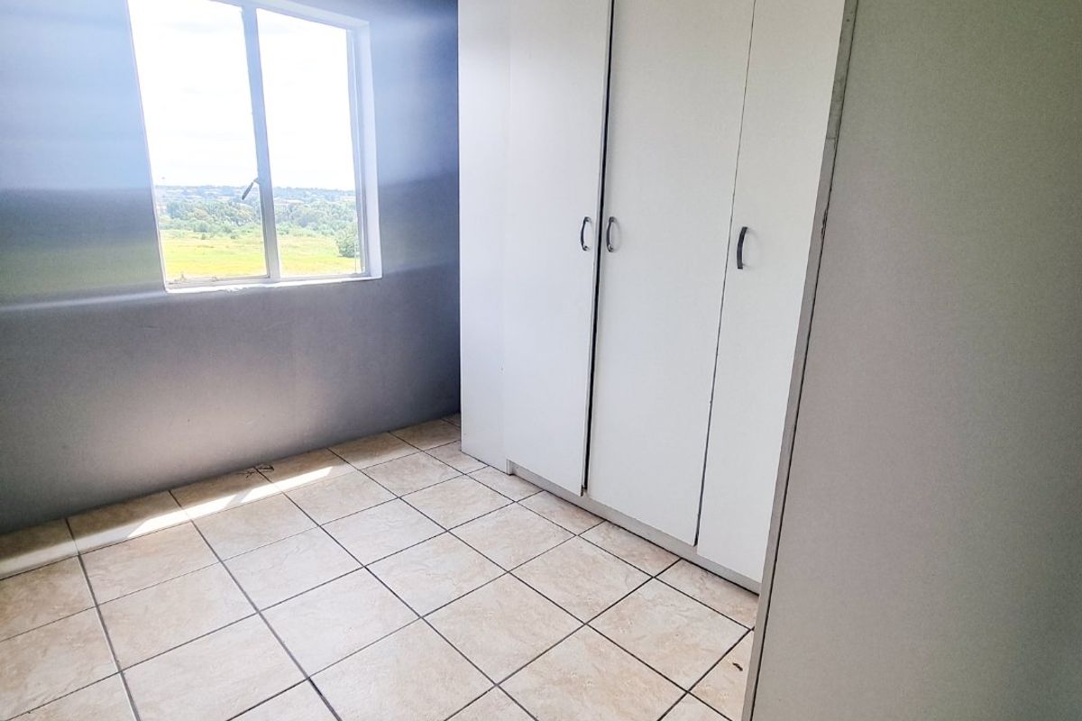 2 Bedroom apartment - Photo 3