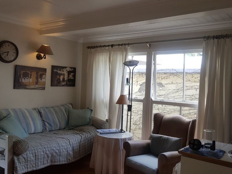 Beautiful Cosy 1x bed 1x bath Spacious  Fully Furnished Garden Cottage with Breath taking Garden Views-All inclusive-Corporate Rental/Professional  - Photo 8