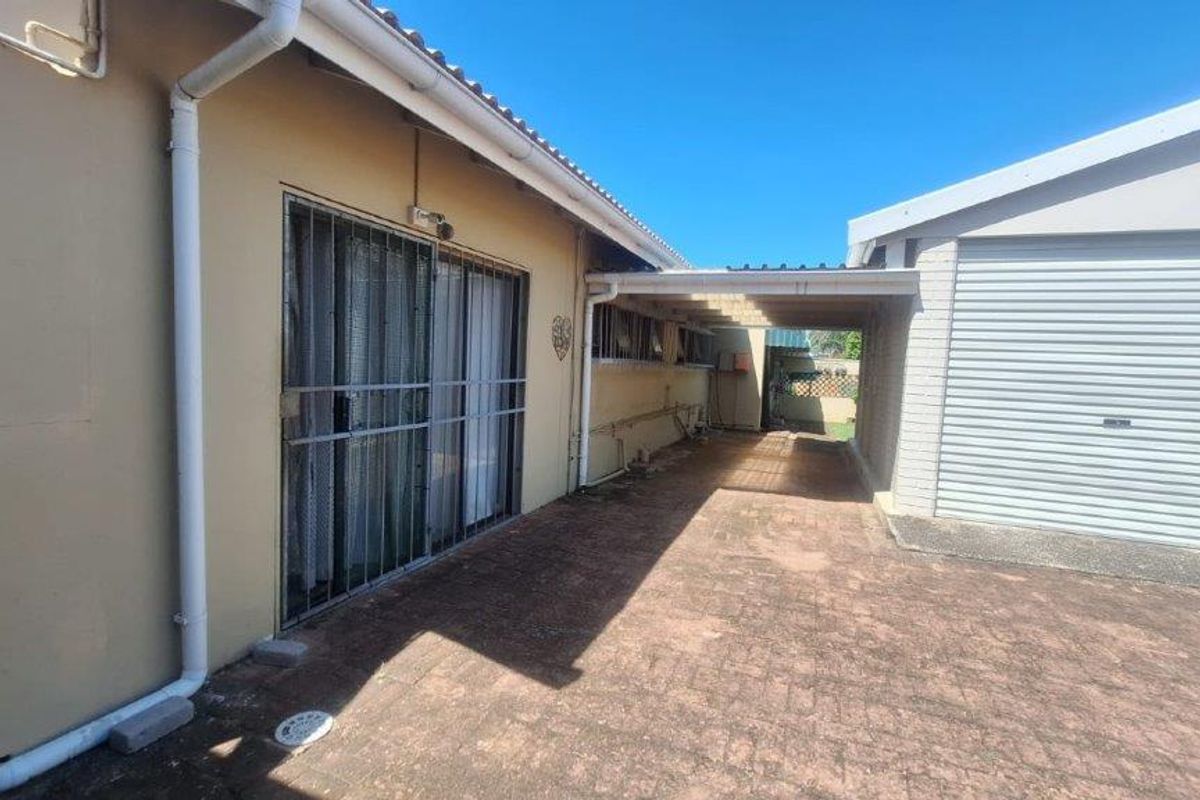Great Investment  In Uvongo ! - Photo 5